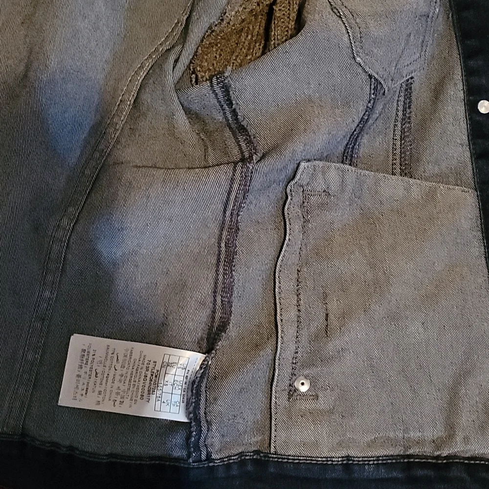 Jean jacket - Picture 14 of 15